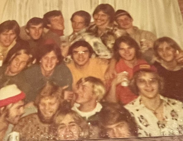 1976-team-meeting-small.jpg
