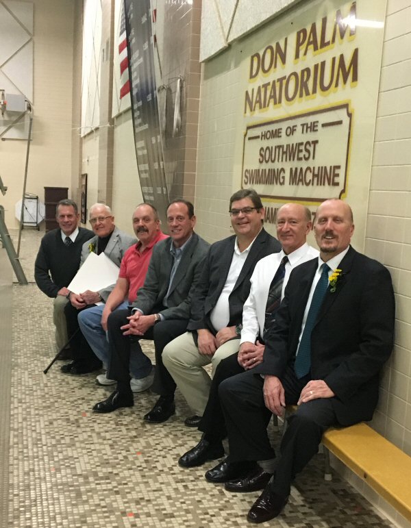 2017-hall-of-honor-group-at-pool-small.jpg