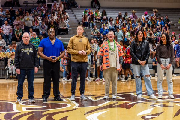 2025-02-08-HOH-Basketball-Halftime-small.jpg