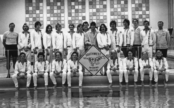 MensSwimTeam1975-76.jpg